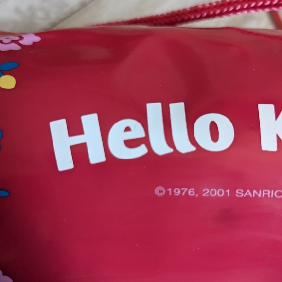 Vintage Hello Kitty bag - Picture 5 of 9